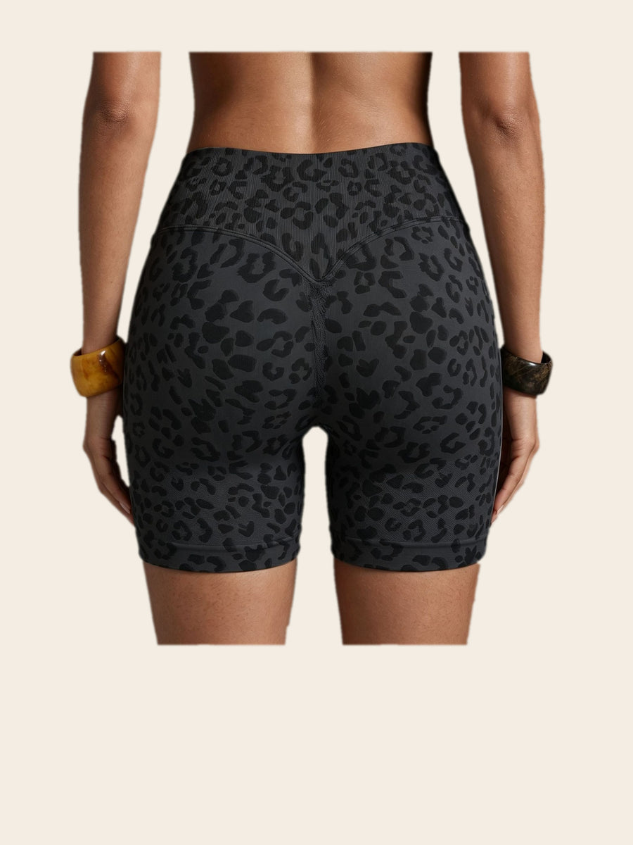 Vela Shorts
