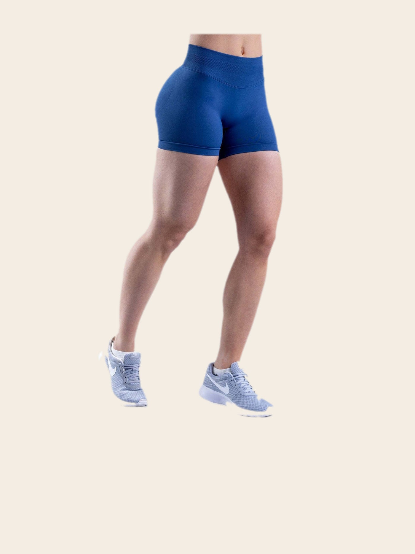 Bruna Shorts — Navy