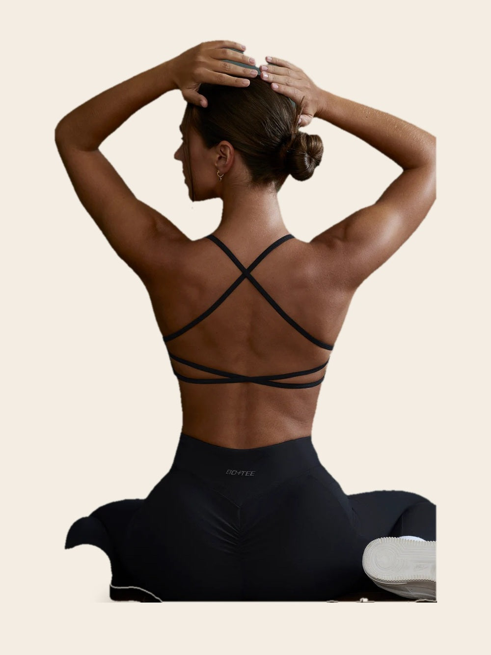 Top Ilaria — Negro
